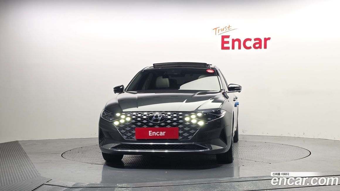 Hyundai Grandeur 2022