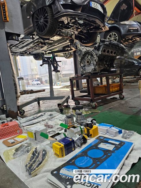 Mercedes-Benz C-Class 2012