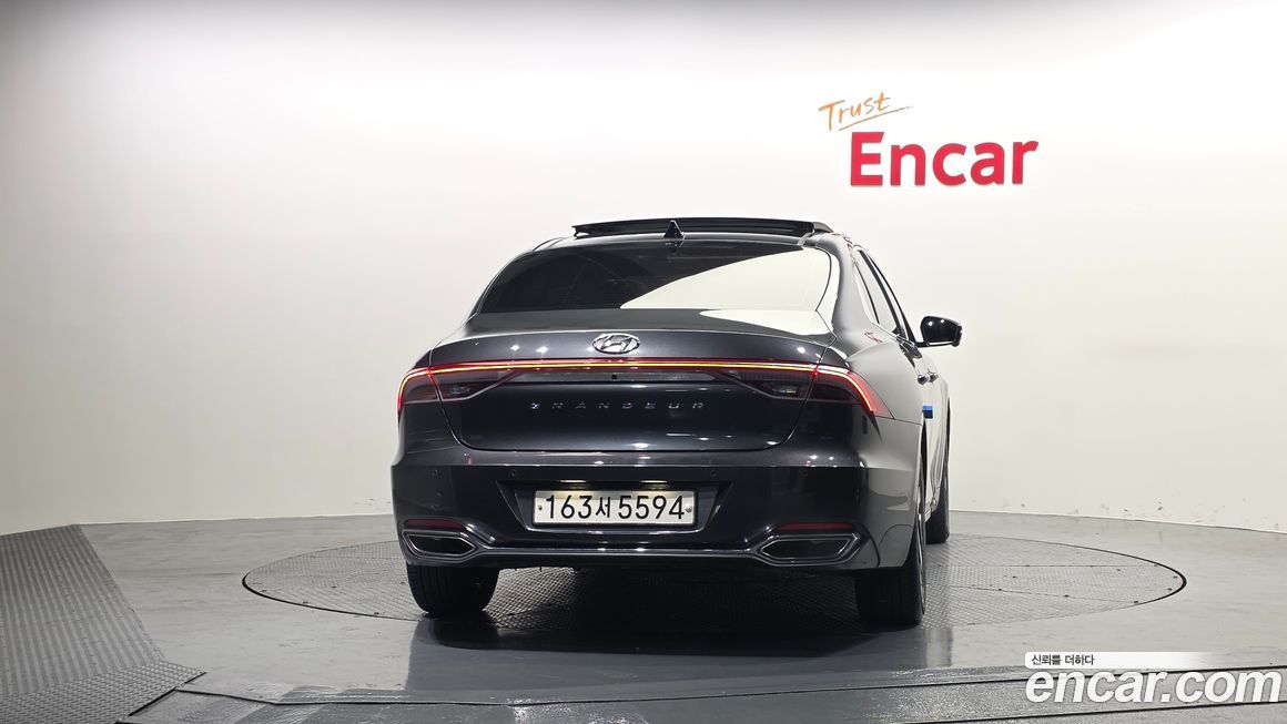 Hyundai Grandeur 2022