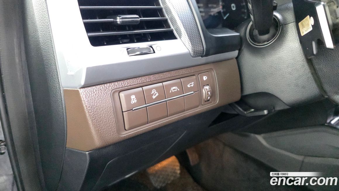 KG_Mobility_Ssangyong Rexton 2023