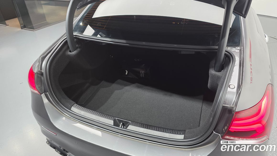 Mercedes-Benz A-Class 2021