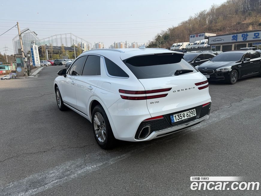 Genesis GV70 2021