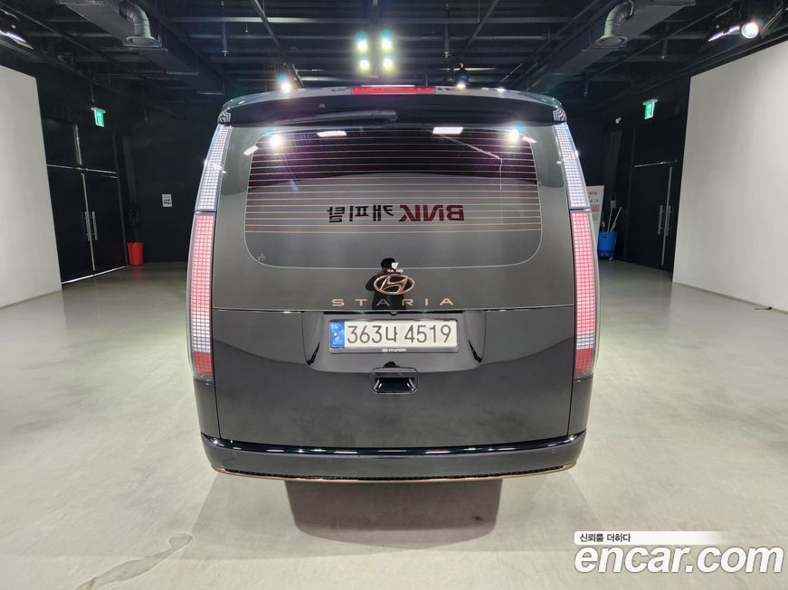 Hyundai Staria 2023