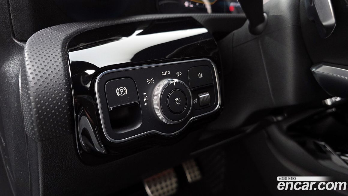 Mercedes-Benz A-Class 2021