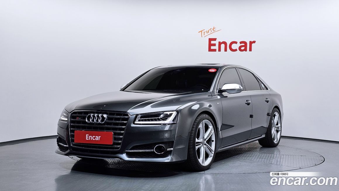 Audi S8 2015