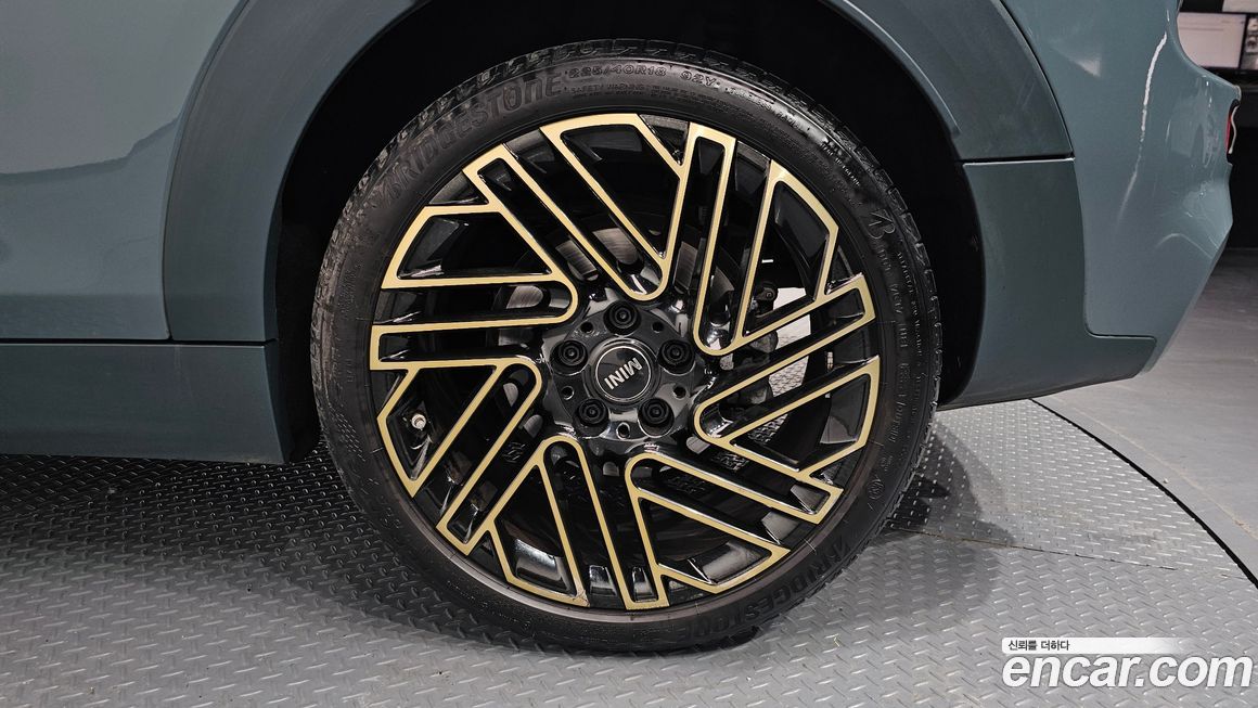 Mini Clubman 2023