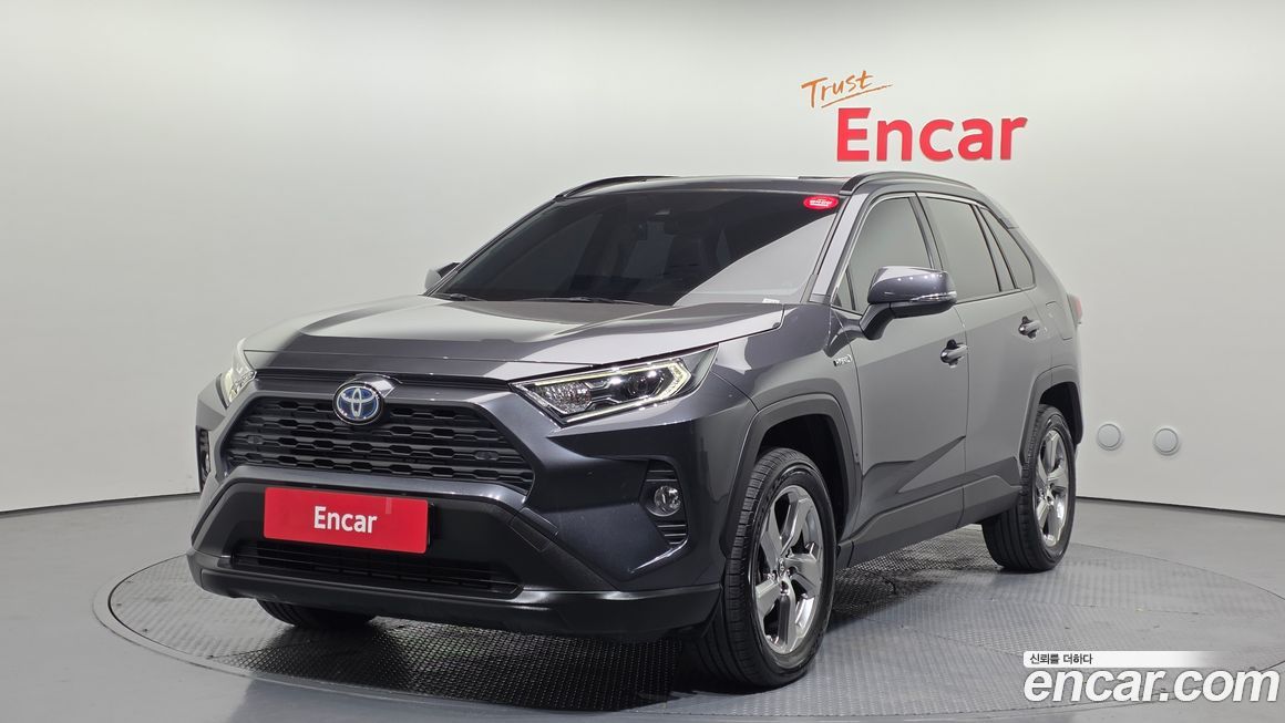 Toyota RAV4 2021