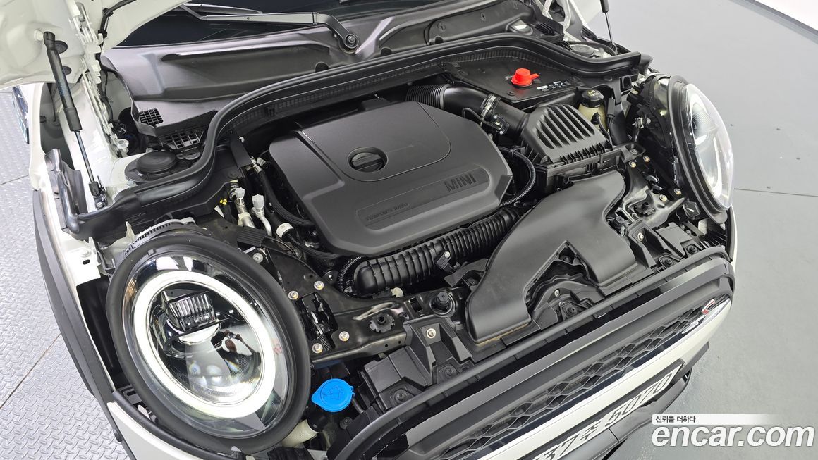 Mini Cooper Convertible 2023