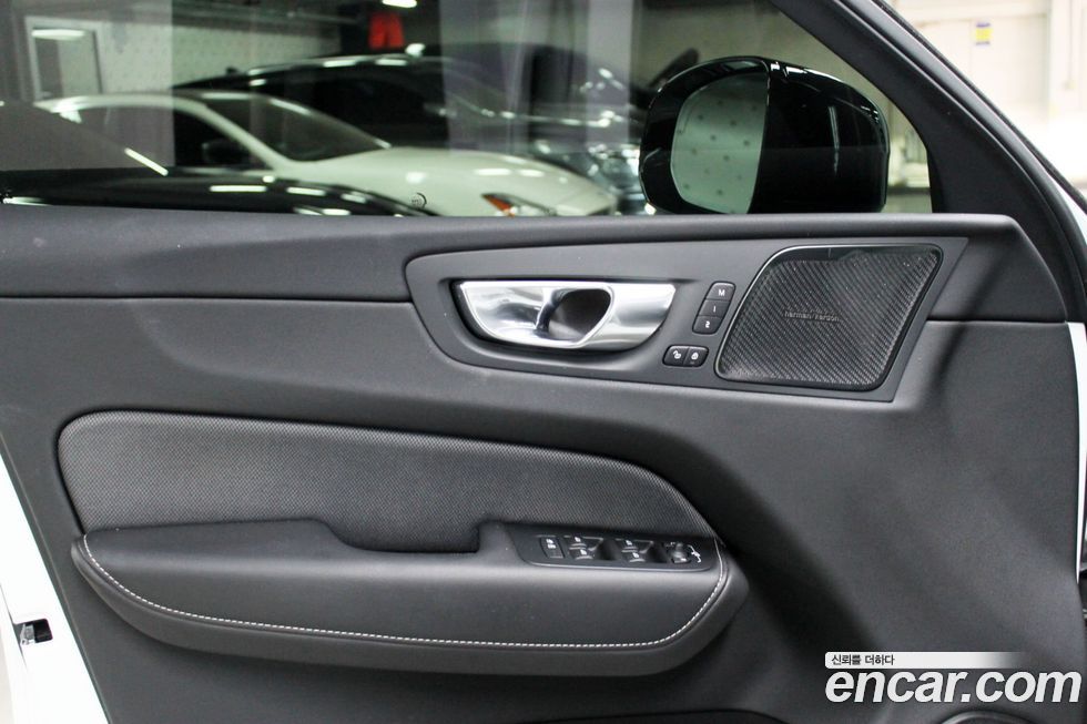 Volvo XC60 2021