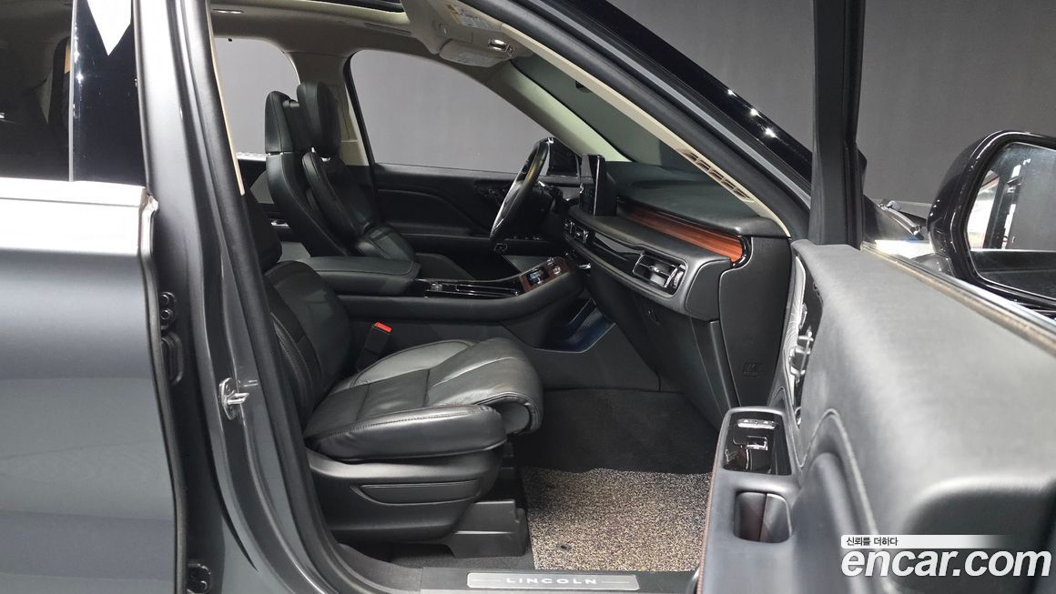 Lincoln Aviator 2021