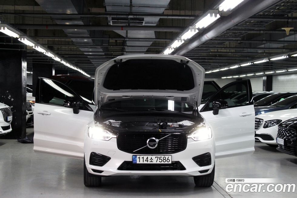 Volvo XC60 2021