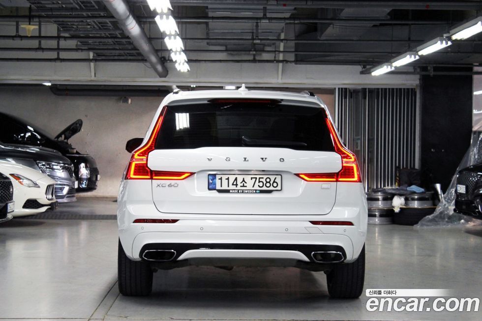 Volvo XC60 2021
