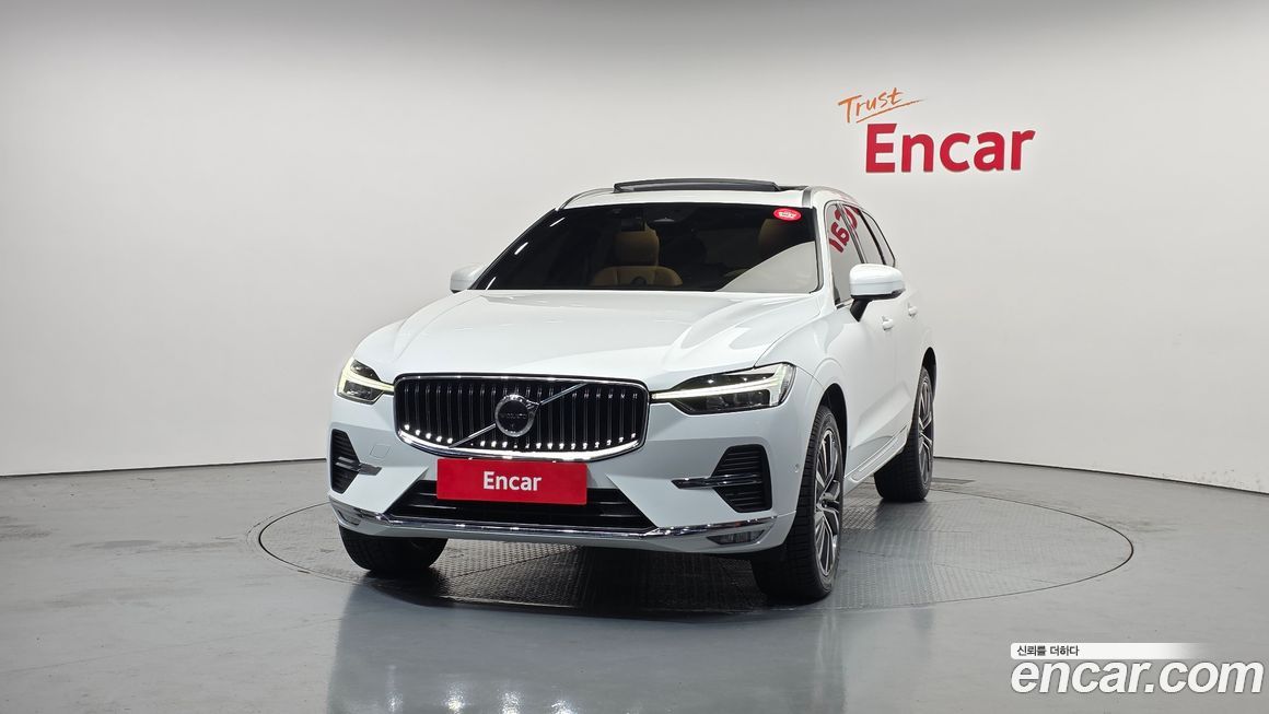 Volvo XC60 2022