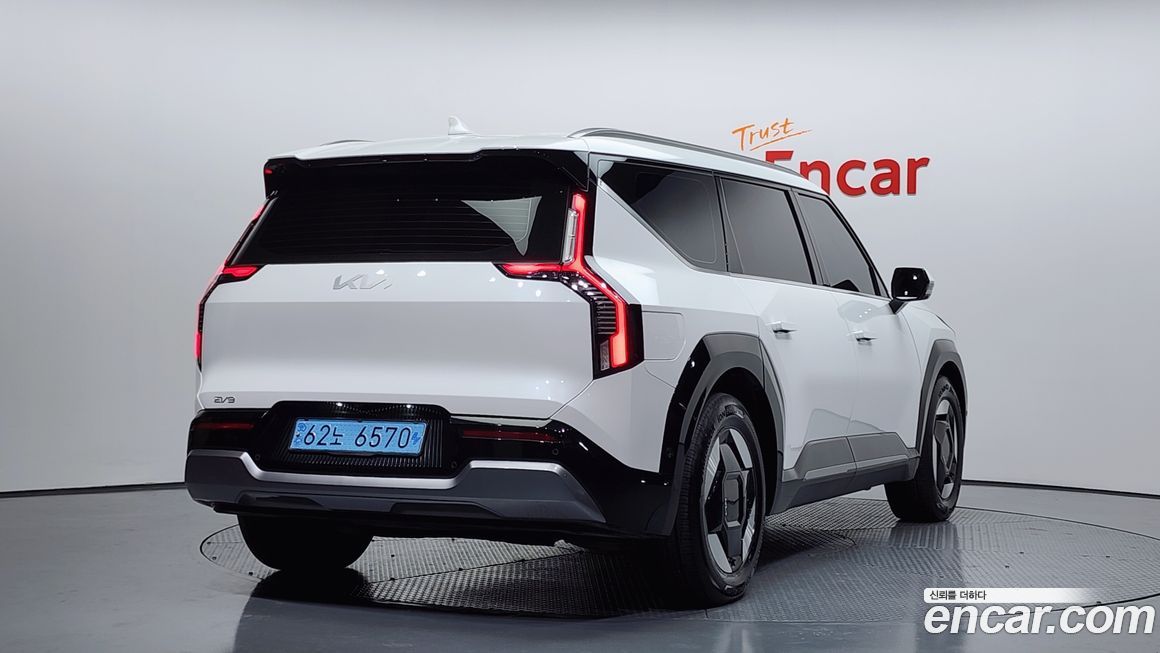Kia EV9 2024