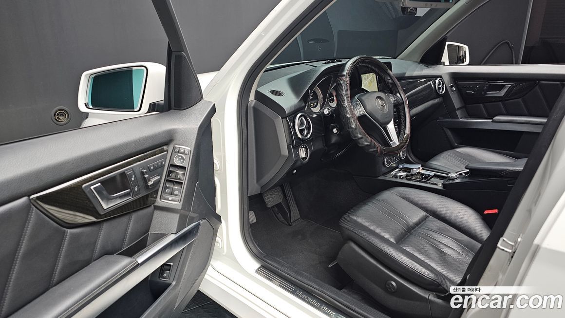 Mercedes-Benz GLK-Class 2015