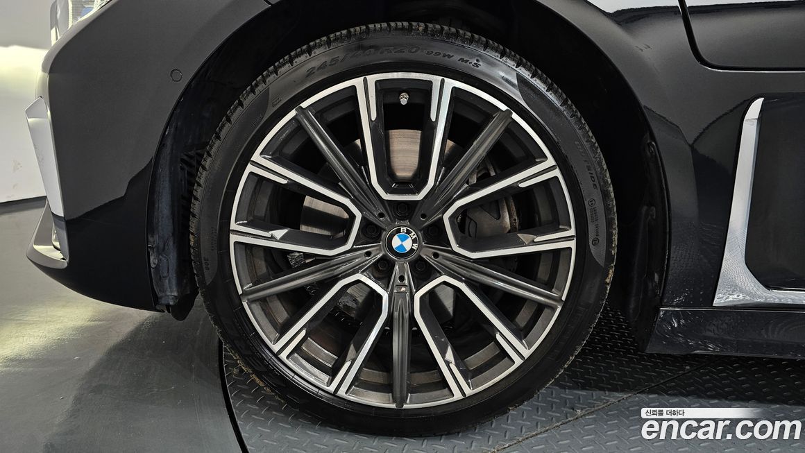 BMW 7-Series 2020