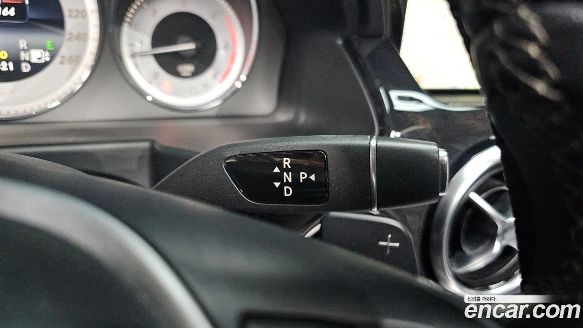 Mercedes-Benz GLK-Class 2015