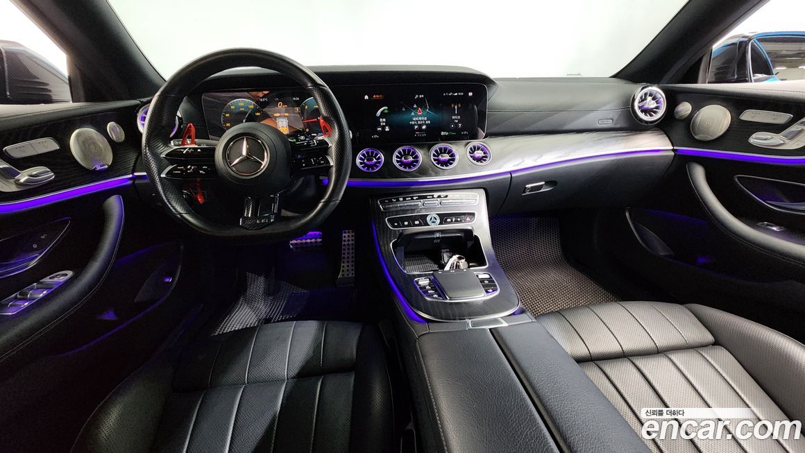 Mercedes-Benz E-Class 2022