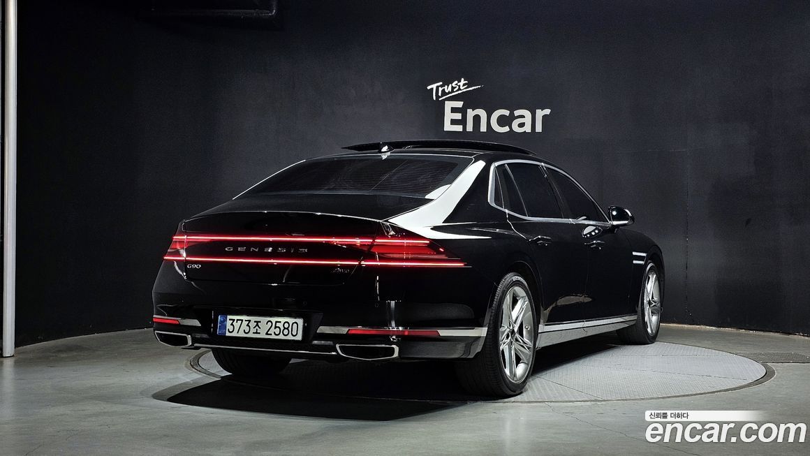 Genesis G90 2023