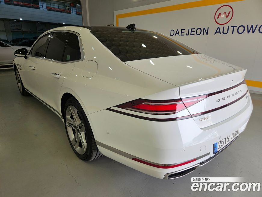 Genesis G90 2022