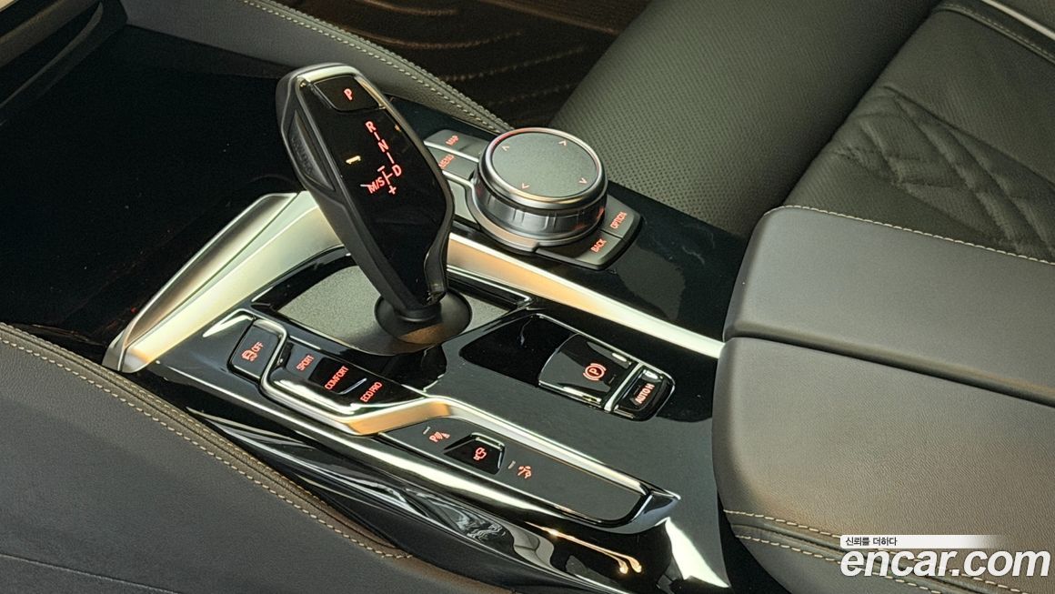 BMW Gran Turismo 2024