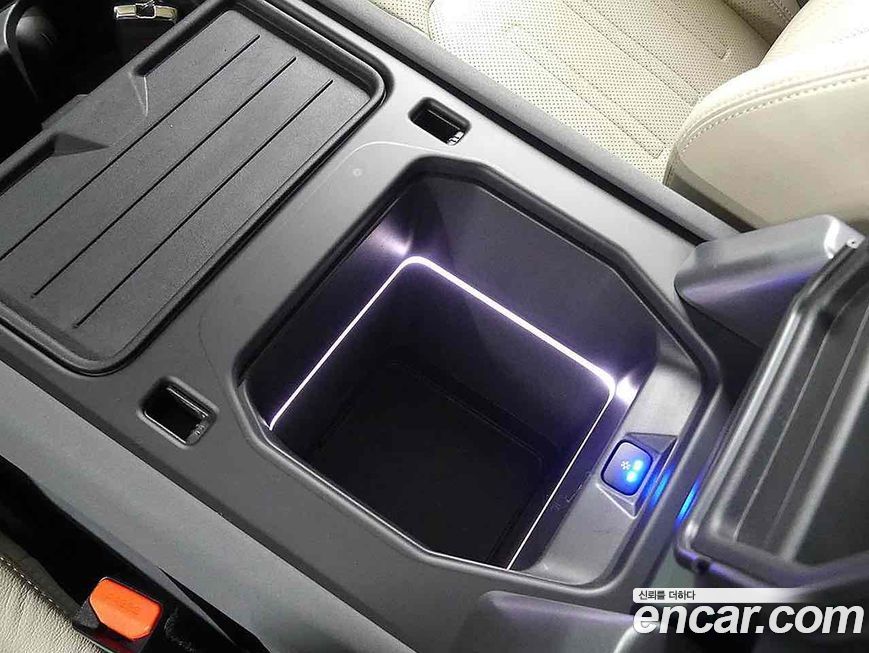 Land Rover Defender 2022