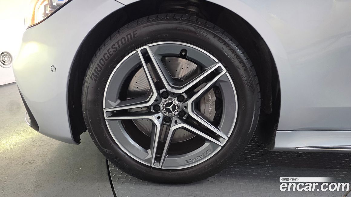 Mercedes-Benz S-Class 2022