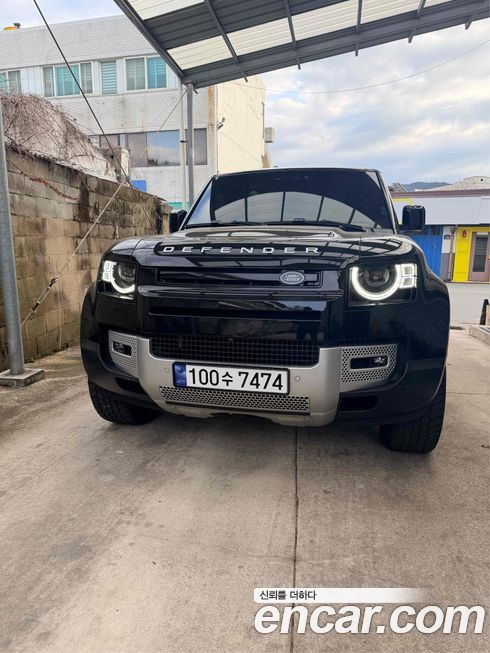 Land Rover Defender 2022