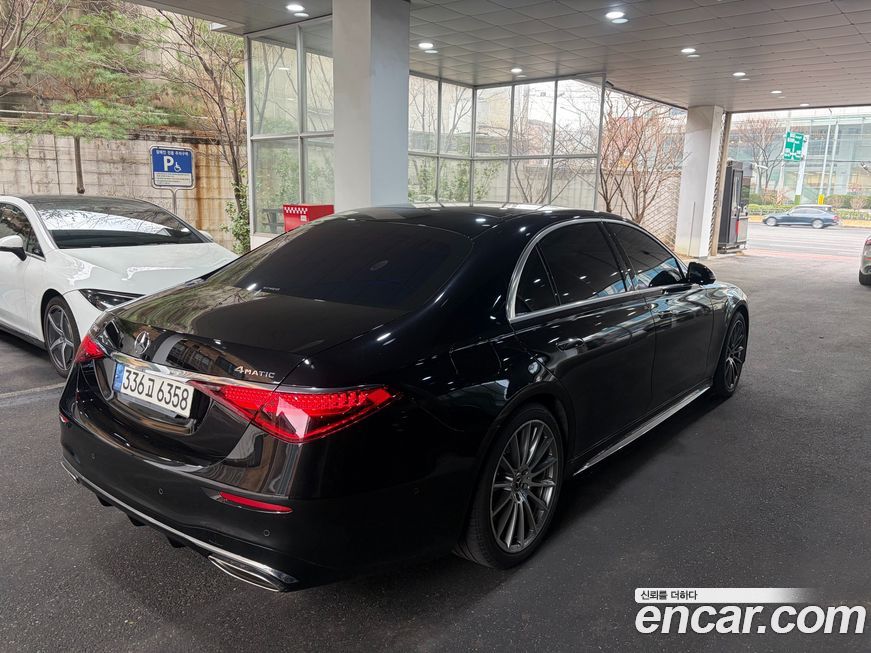 Mercedes-Benz S-Class 2021