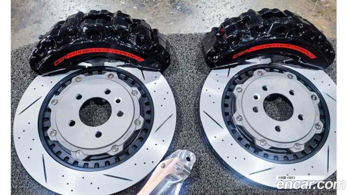 Land Rover Defender 2022