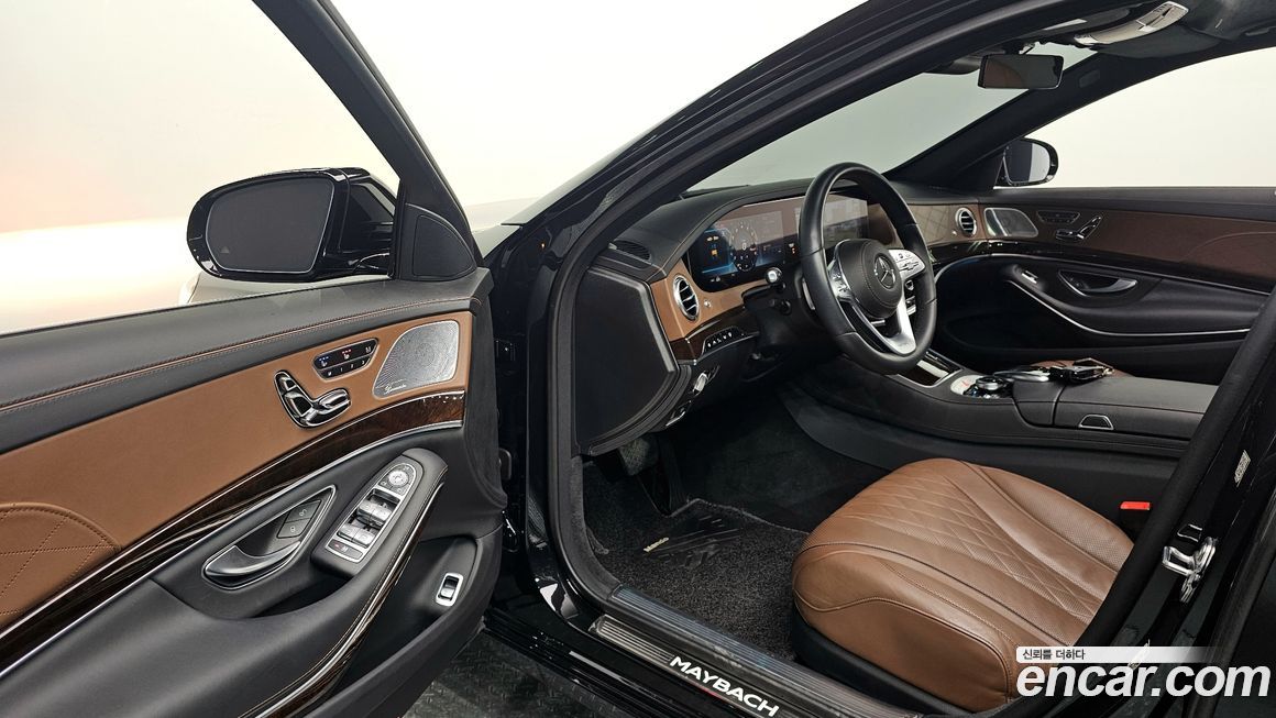 Mercedes-Benz S-Class 2020