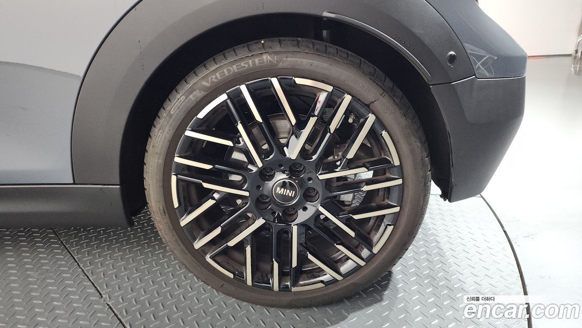 Mini Cooper Convertible 2025