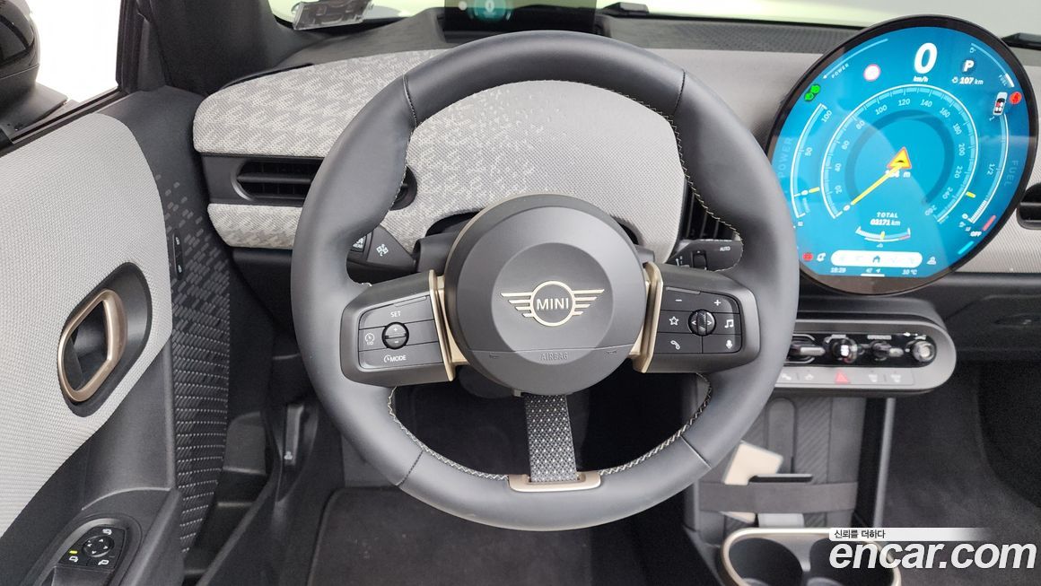 Mini Cooper Convertible 2025