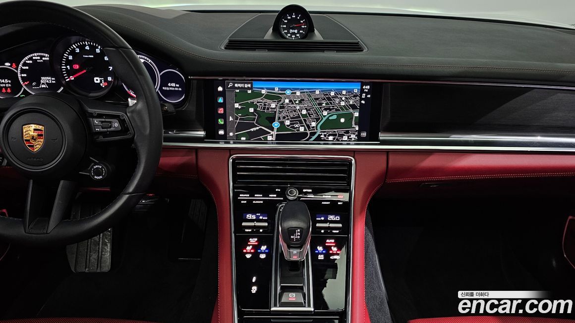 Porsche Panamera 2023