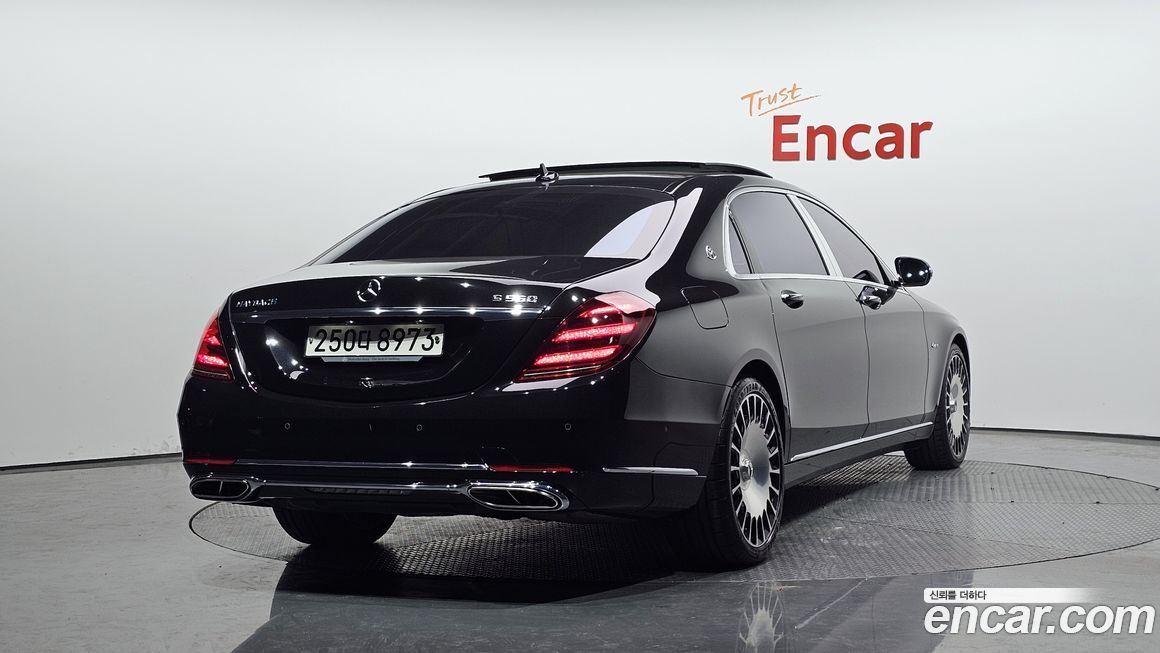 Mercedes-Benz S-Class 2020
