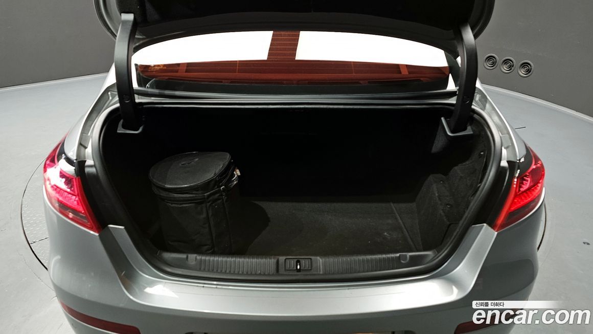 Renault-KoreaSamsung SM7 2012