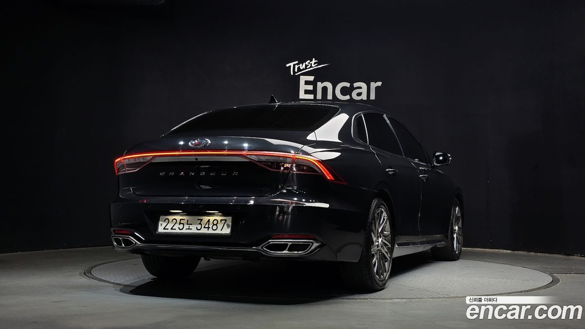 Hyundai Grandeur 2020