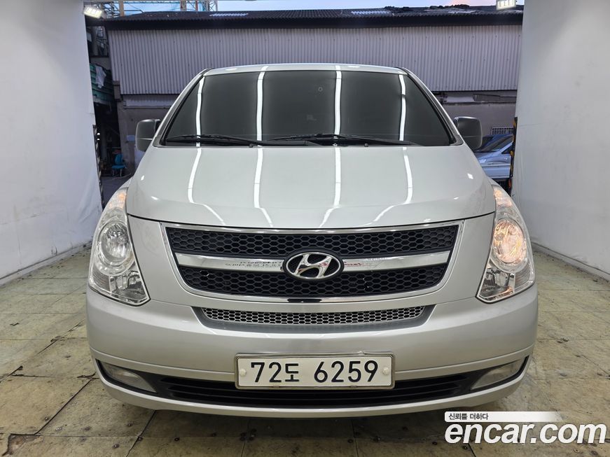 Hyundai Starex 2010
