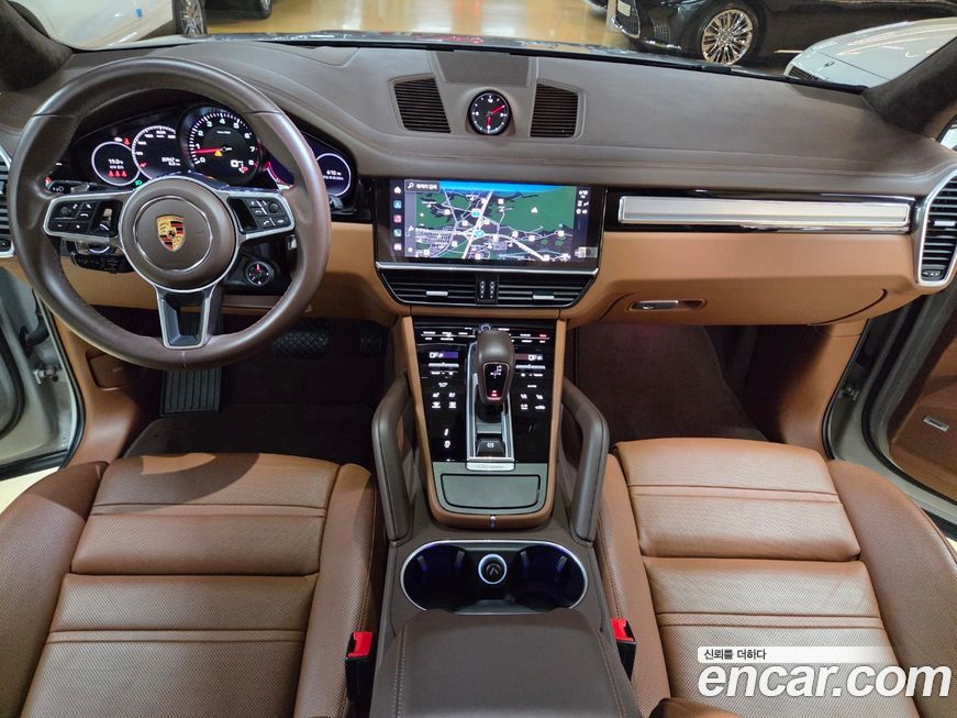 Porsche Cayenne 2023