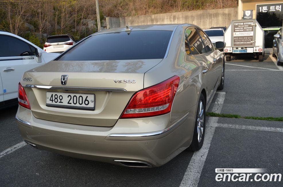 Hyundai Equus 2011