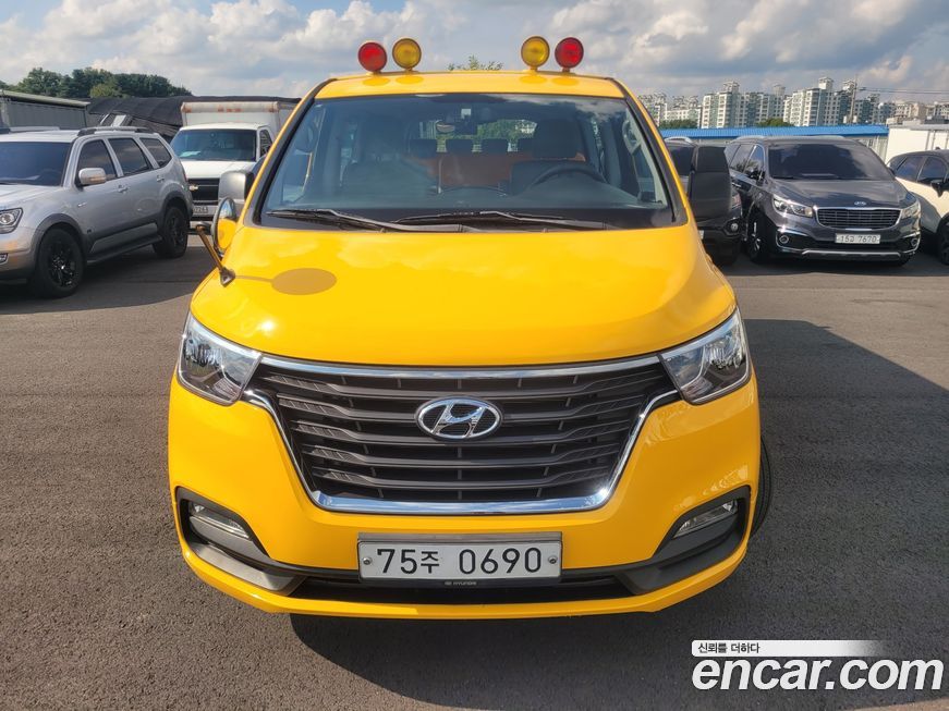 Hyundai Starex 2019