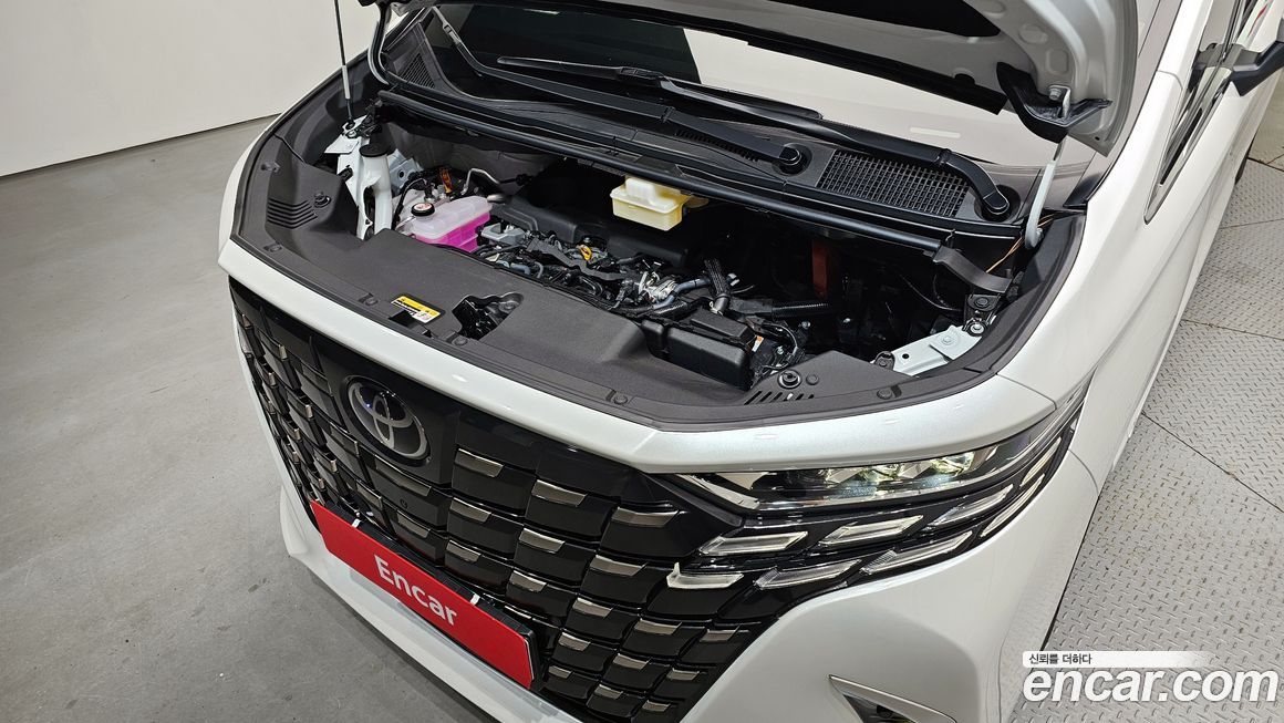 Toyota Alphard 2025