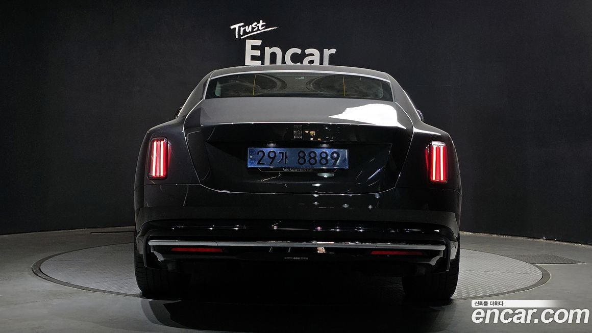 Rolls-Royce Spectre 2024