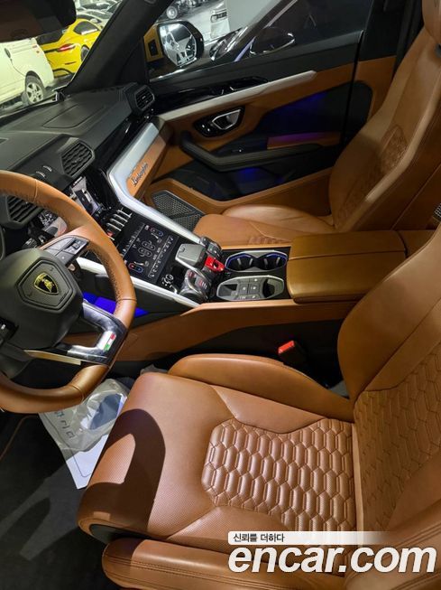 Lamborghini Urus 2022