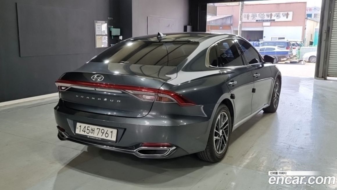 Hyundai Grandeur 2020