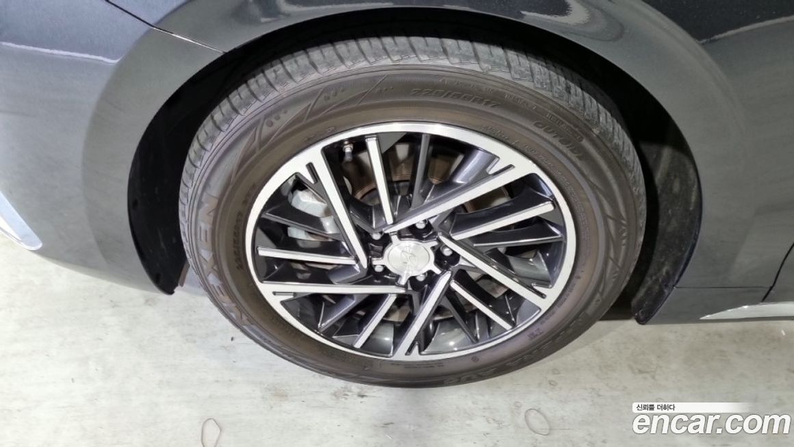 Hyundai Grandeur 2020