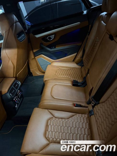 Lamborghini Urus 2022