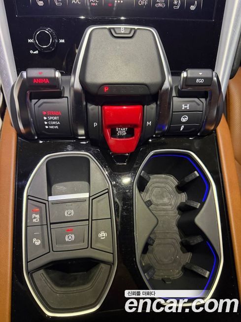 Lamborghini Urus 2022