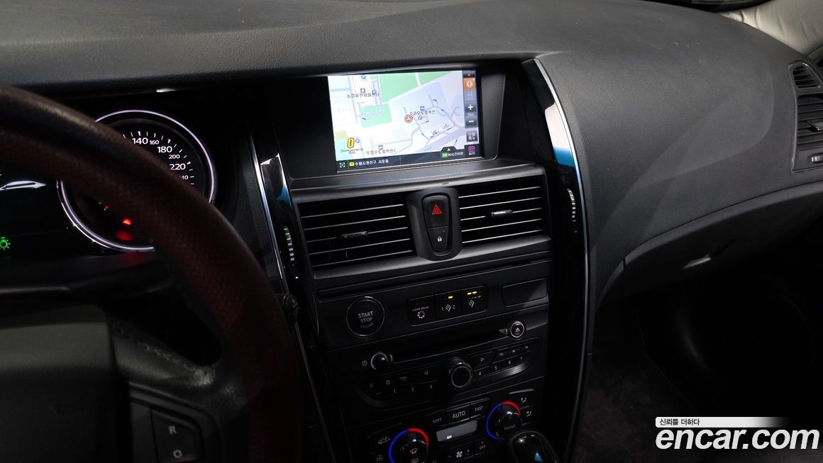 Renault-KoreaSamsung SM7 2012