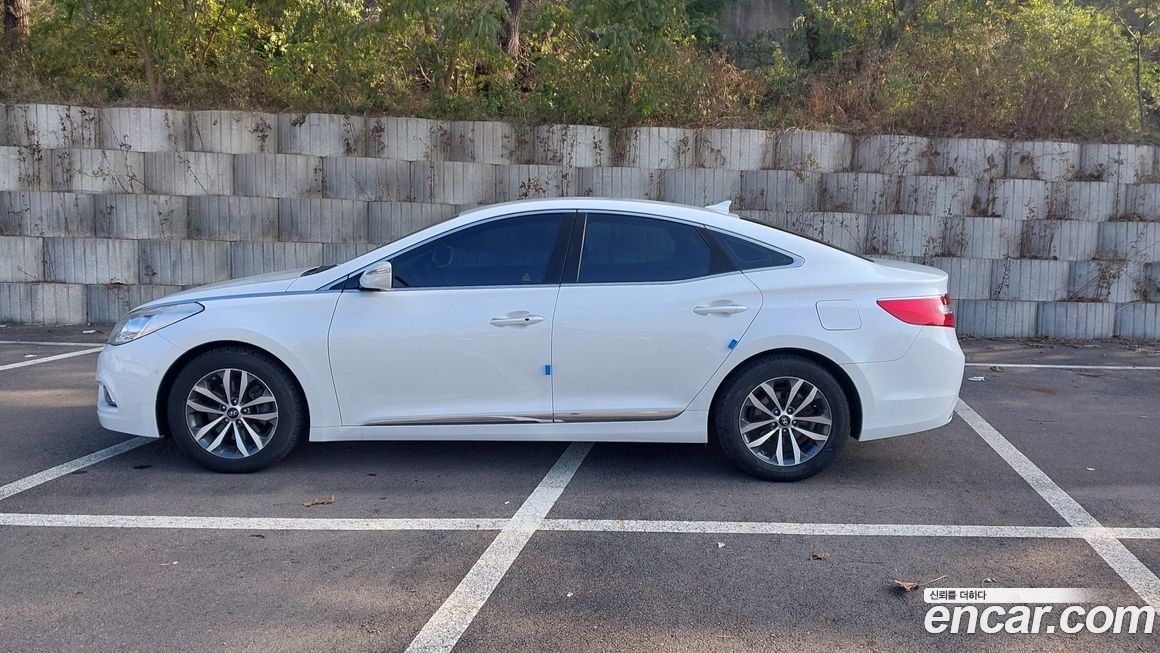 Hyundai Grandeur 2012